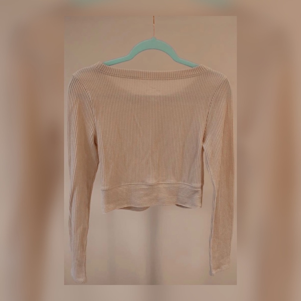Sweater - Picture 2 of 2